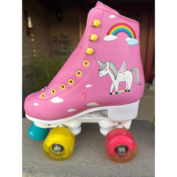 LIKU PINK Unicorn Quad Roller Skates Light Up Wheels SZ Kids US 1-2 - Picture 7 of 13